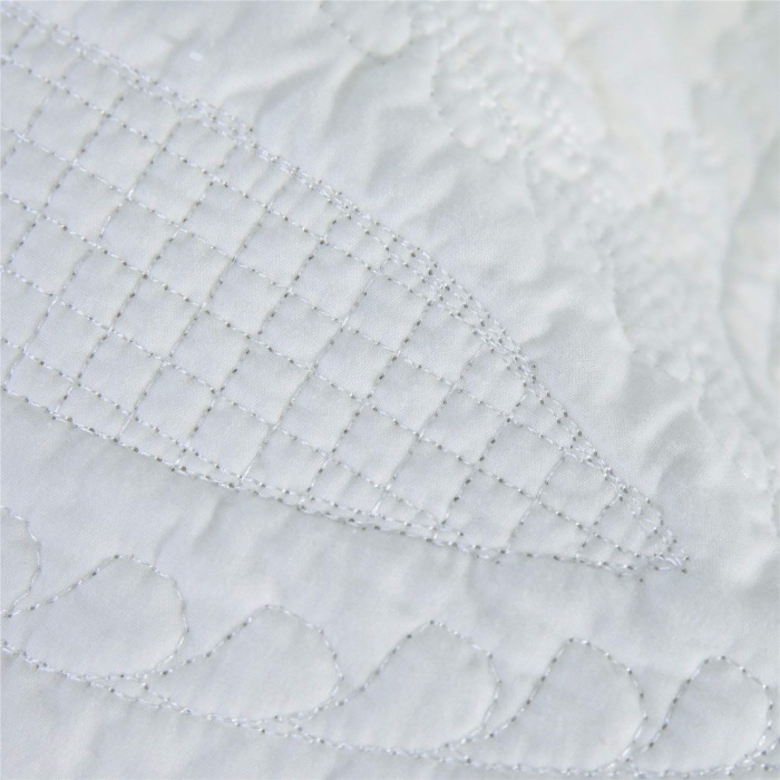 Bedding 3 Piece Reversible Quilt Set