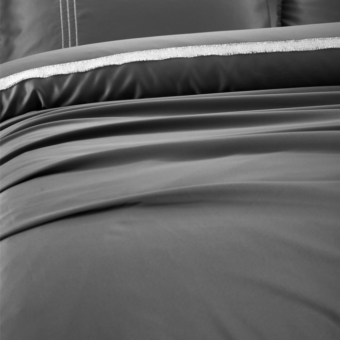 Satin Duvet Cover With Fancy tape 3 Pieces