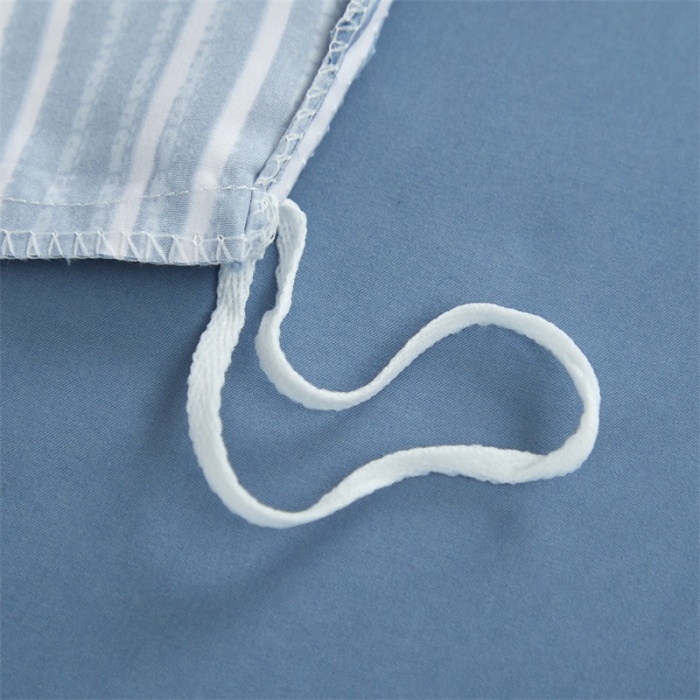 Duvet Cover Set With Stripe Print