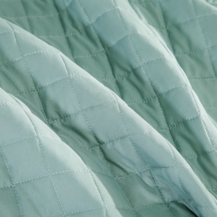 Bedding 3 Piece Reversible Quilt Set